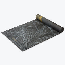 Load image into Gallery viewer, Reversible Metallic Spiral Journey Yoga Mat (6mm)